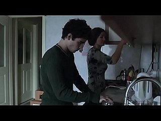 Секрет мамочки с другом своего сына
