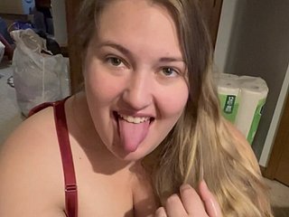 뜨거운 bbw 아내 입으로 삼키는 정액 !! 미소로