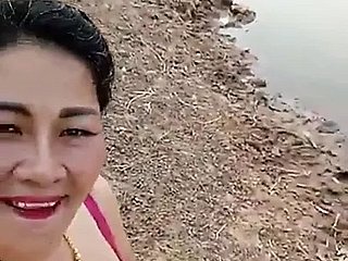 hete Thaise milf