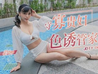 Похотливая азиатская жена соблазнила домохозяйку, пока мужа не было дома - муж Кокколда