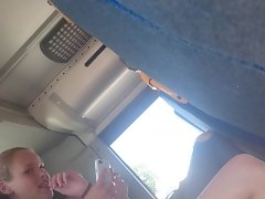 Nhấp nháy kèn binh cho 2 thiếu niên nóng trong part2 xe buýt