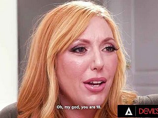 Il jacket di Devils Busty Milf Lauren Phillips prende il suo cazzo di figliastro nel suo culo stretto