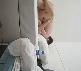 [A Date everywhere Fellow-countryman Love], baru dikeluarkan, akhirnya berjaya, penampilan kali ini sangat bagus, wanita muda itu telah kacau