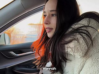 동행 여행자를 태워주었는데 그녀는 창녀로 밝혀졌습니다.